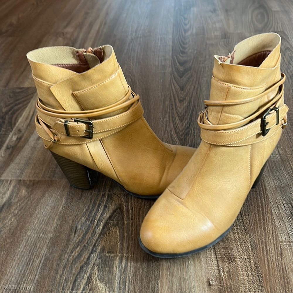 Size 10 mustard booties with buckle